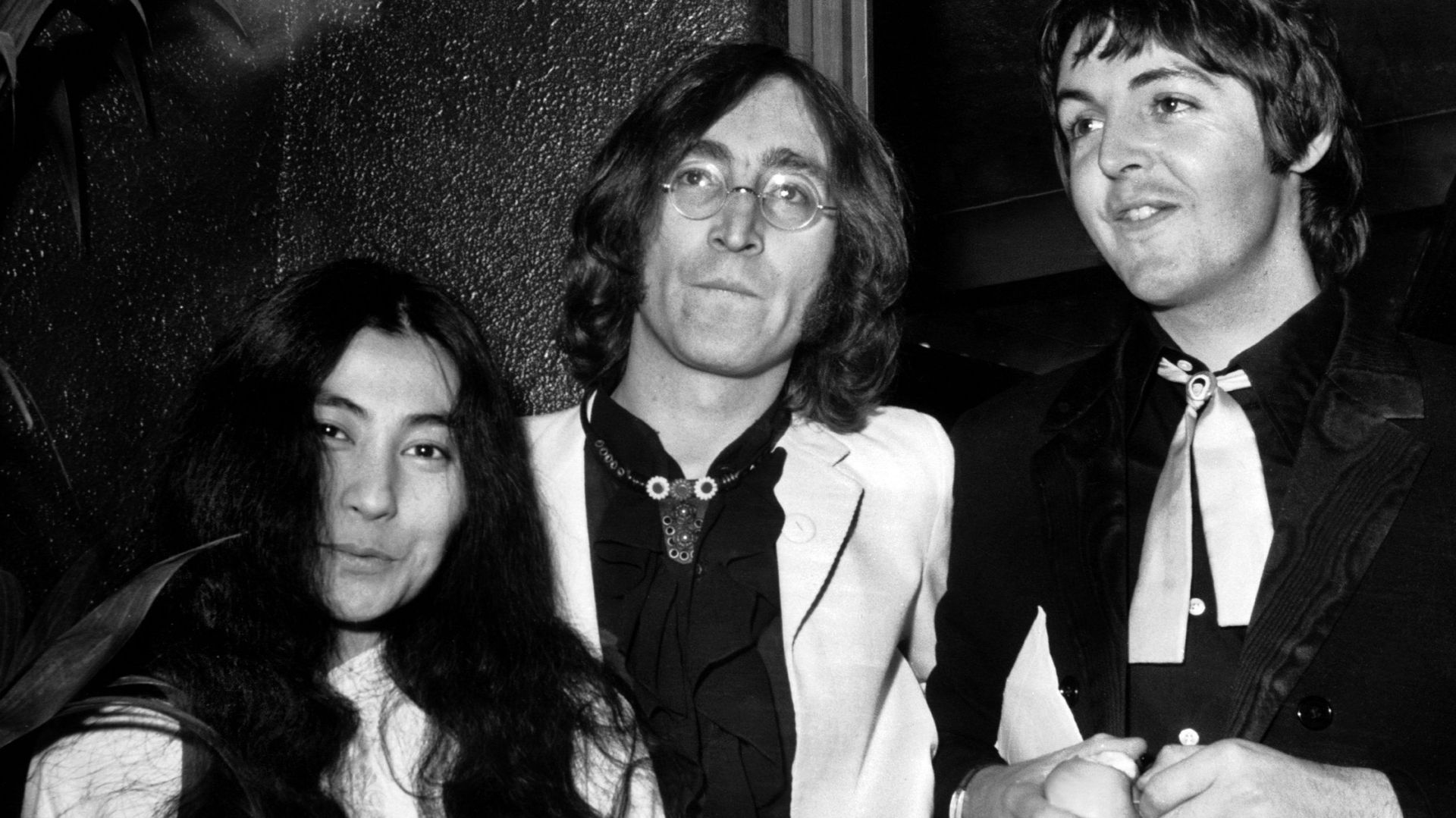Paul Mccartney, John Lennon et Yoko Ono