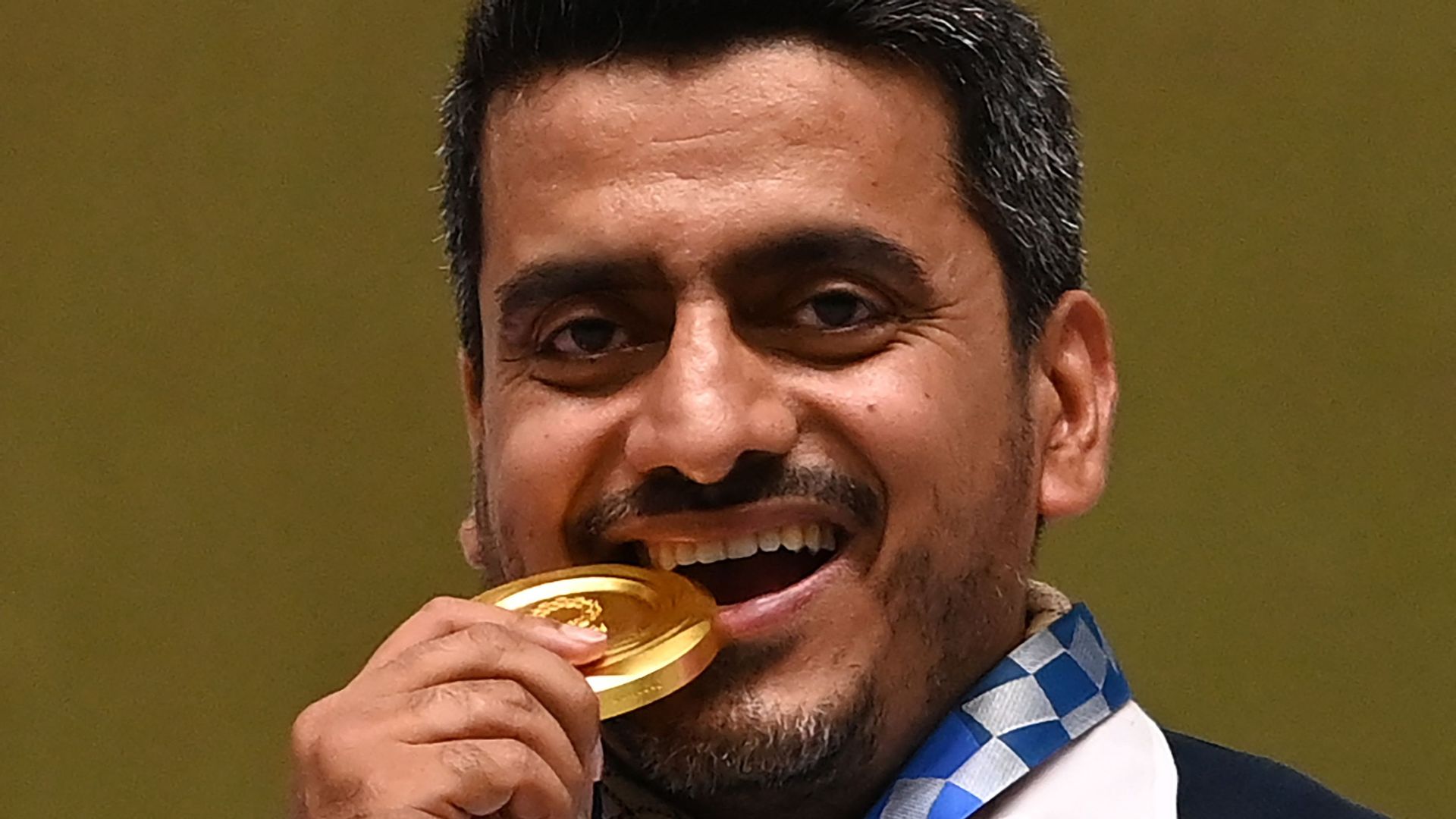 Javad Foroughi, médaillé d'or aux Jeux Olympiques de Tokyo.