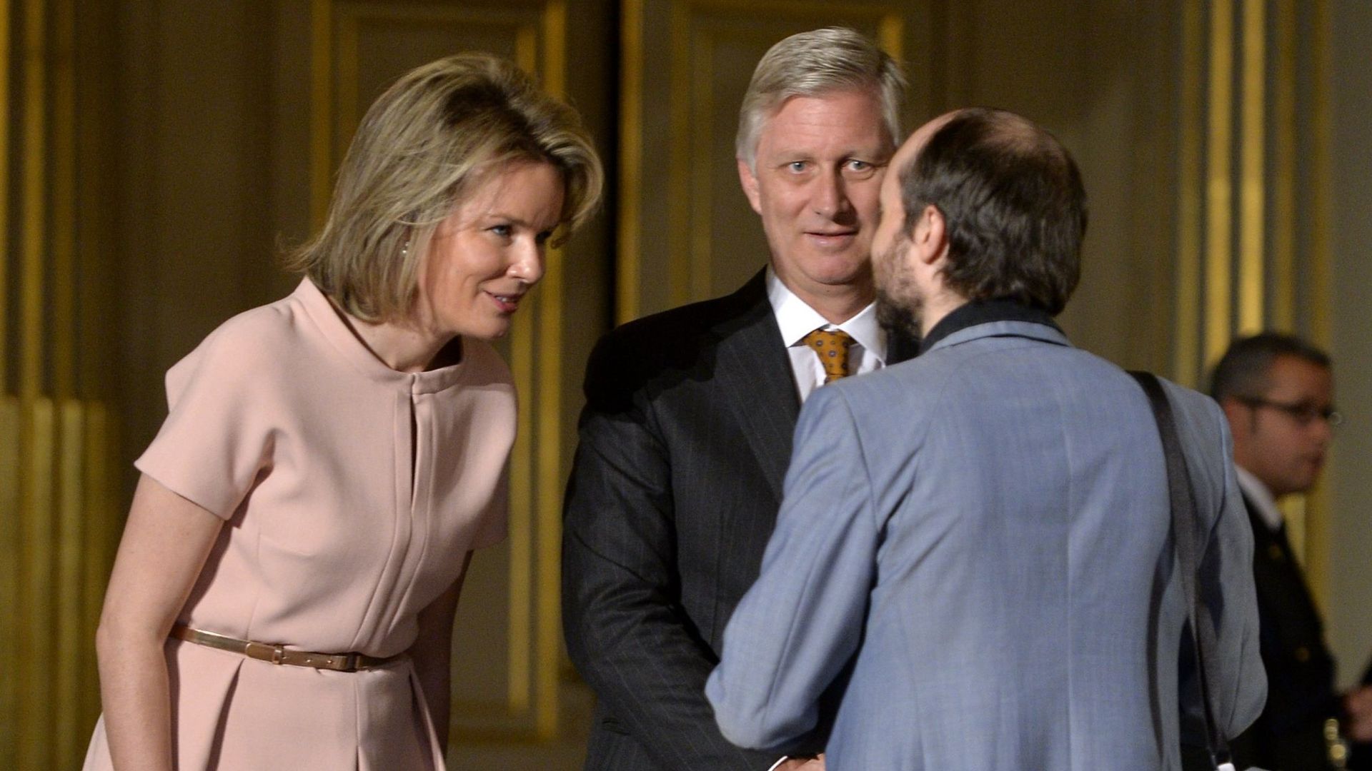 Les 10 ans de règne du roi Philippe - acte 3 : la communication du roi ...