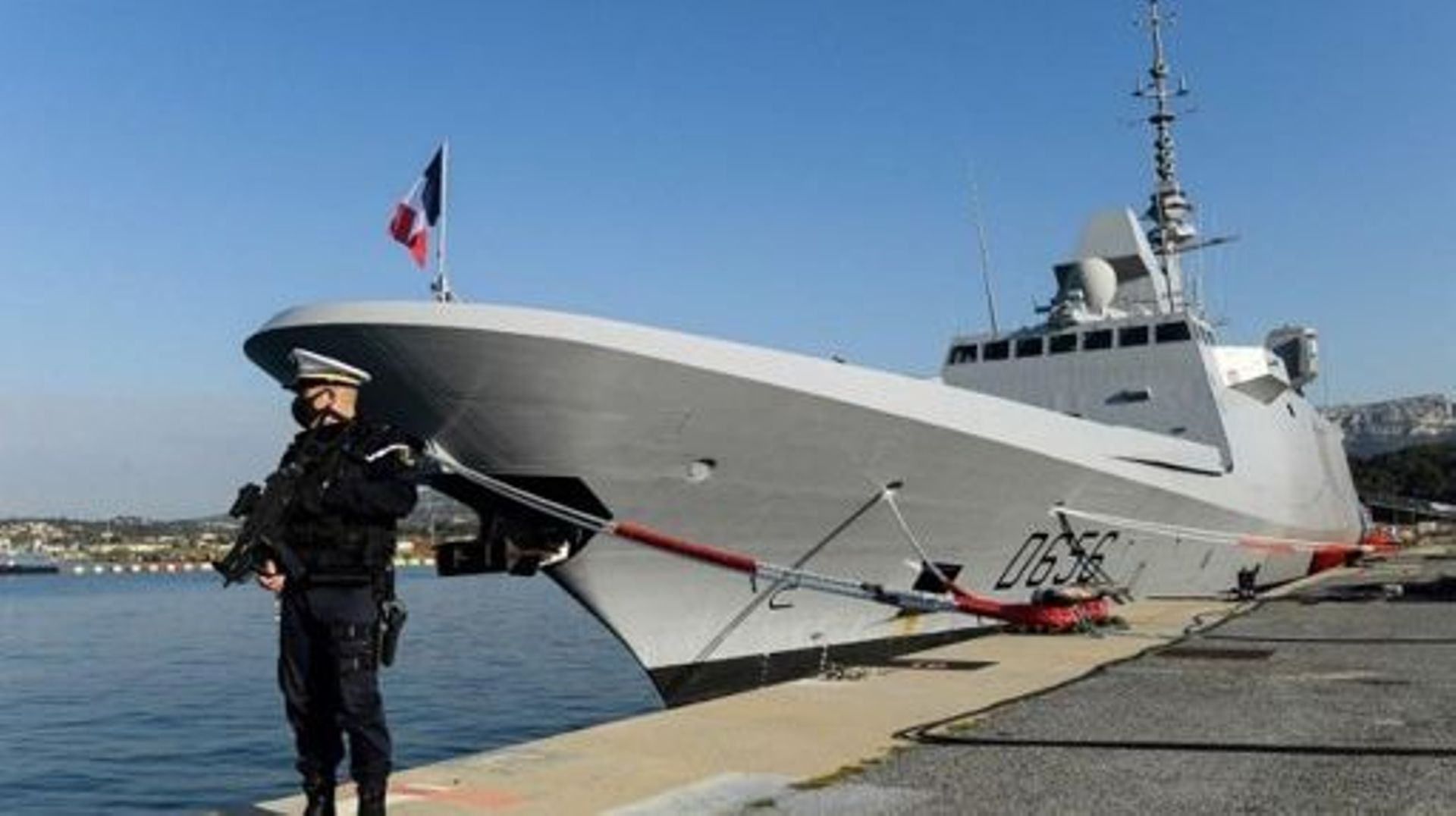 La frégate L’Alsace, amarrée à la base navale de Toulon