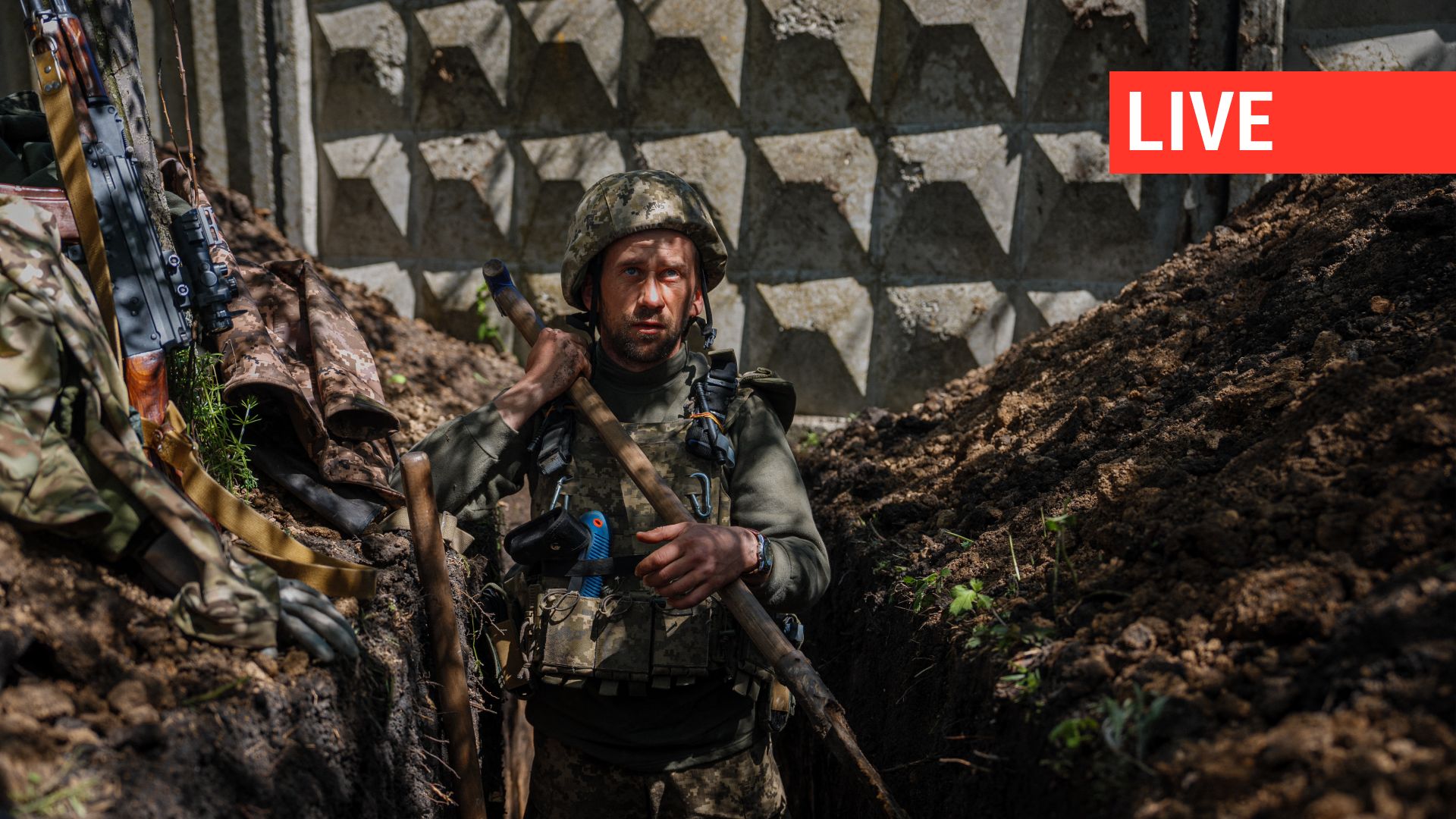 Soldat ukrainien sur le front, dans les environs de Bakhmout