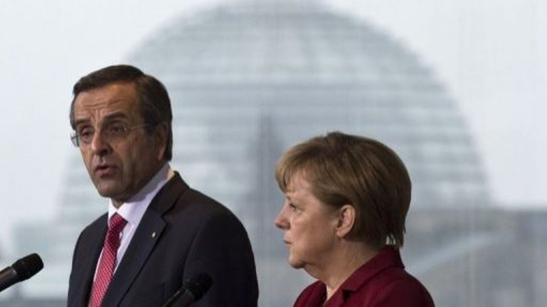 La chancelière allemande Angela Merkel et le Premier ministre grec Antonis Samaras le 8 janvier 2013 à Berlin