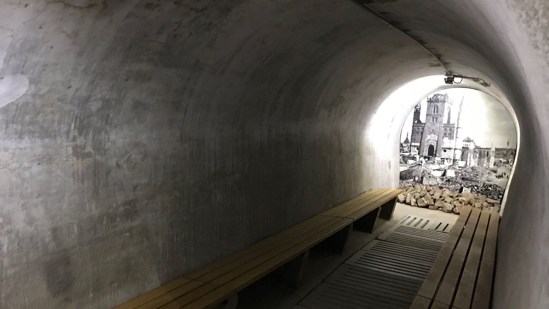 75 ans de la libération : les Nivellois redécouvrent l'abri antiaérien - RTBF Actus