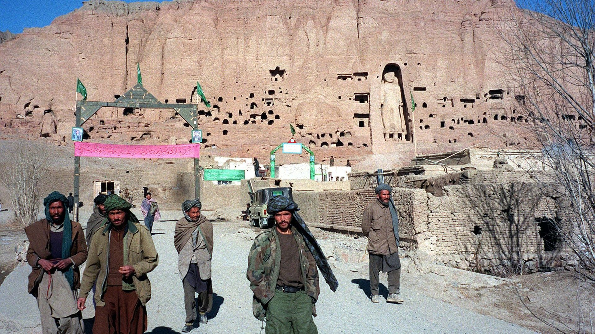 Des talibans à Bamiyan