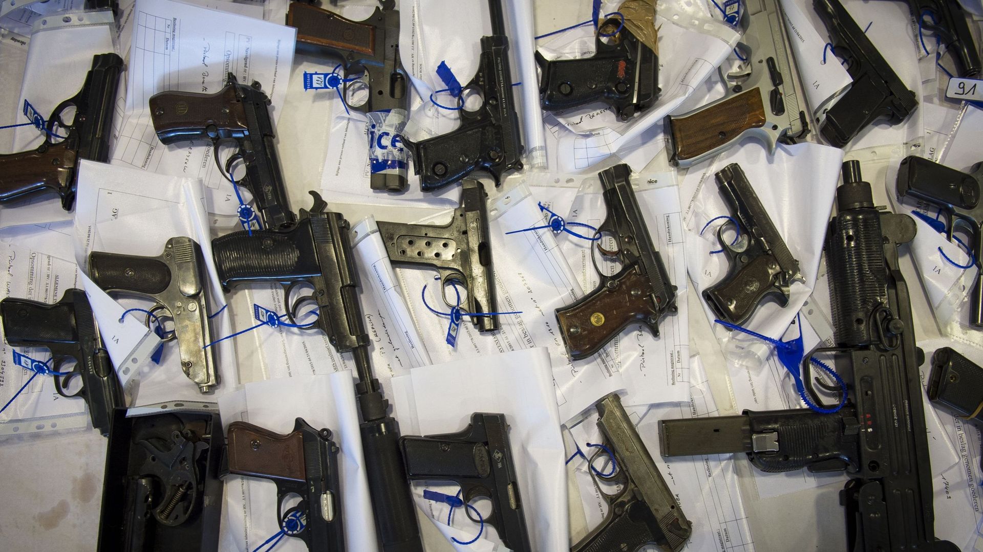 Des armes saisies en 2015 à Lennik