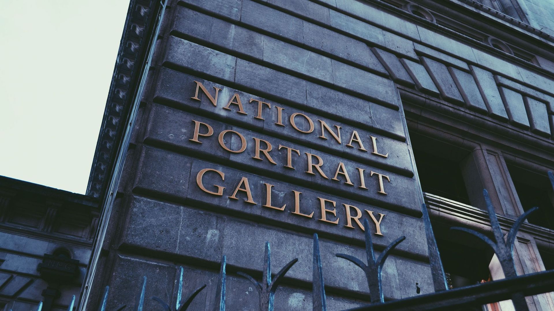 La National Portrait Gallery de Londres a fait l’acquisition d’anciennes toilettes publiques datant de l’époque victorienne.