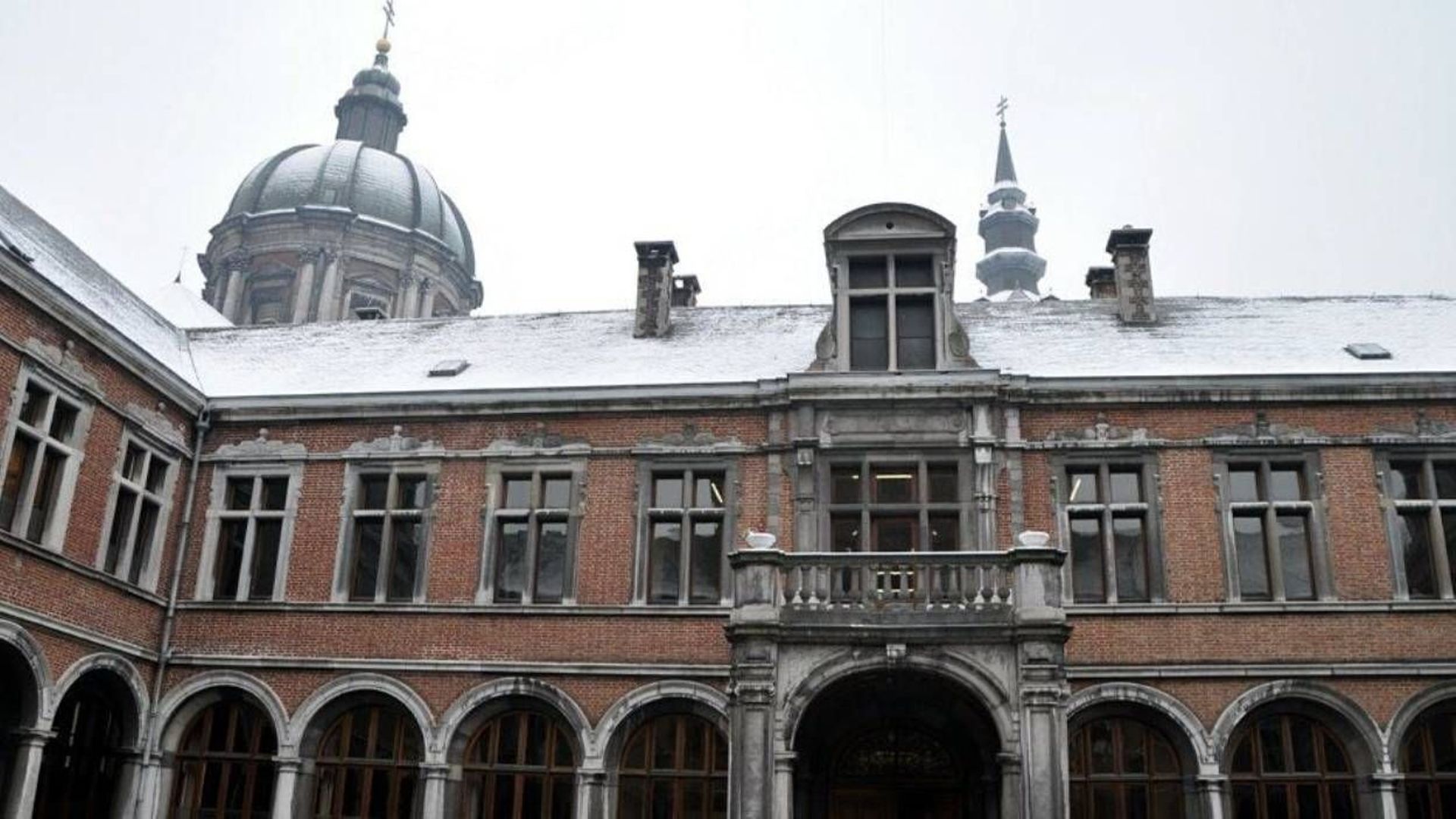 Le palais de justice de Namur.