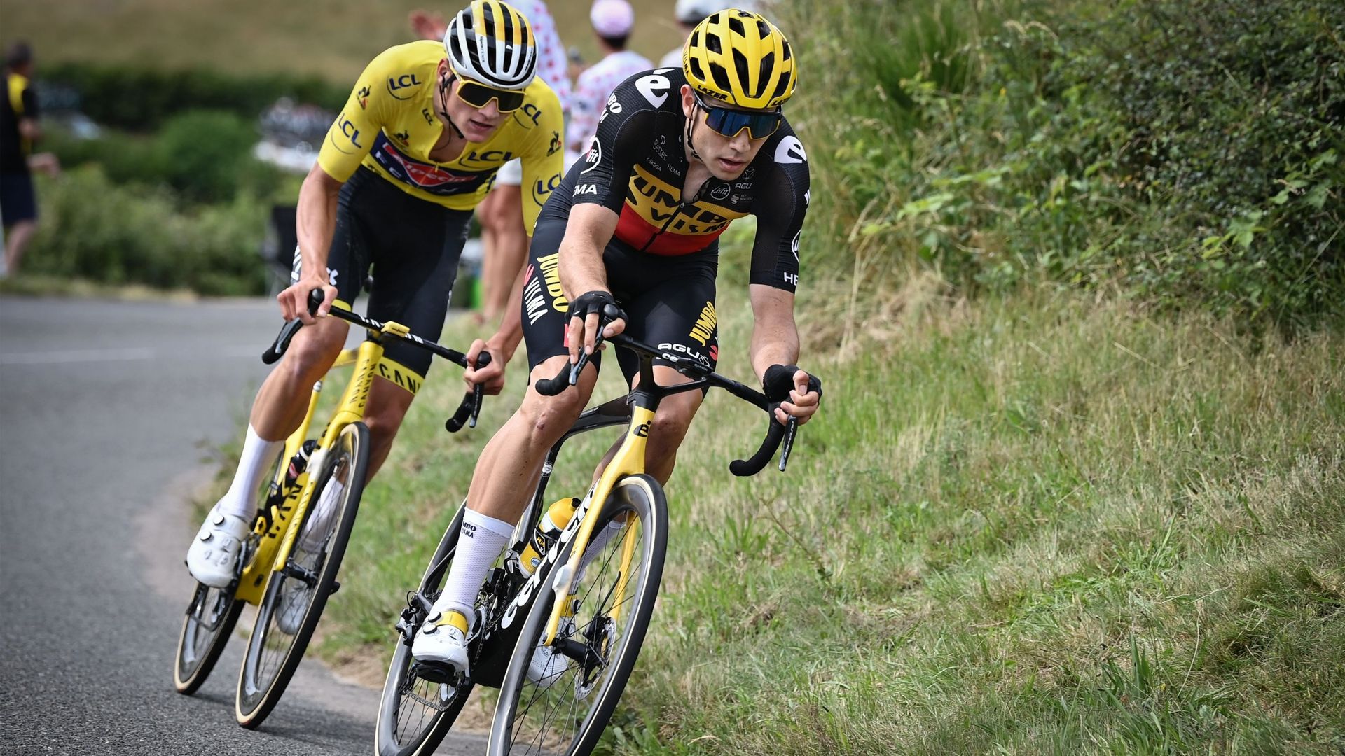 Mathieu van der Poel et Wout Van Aert lors de la 7e étape de ce Tour.