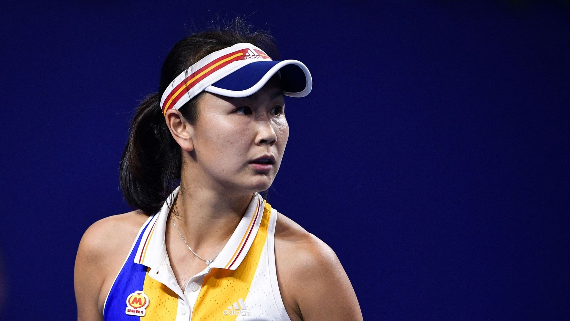 Peng Shuai face à Elena Vesnina of Russia à Zhuhai en 2017.