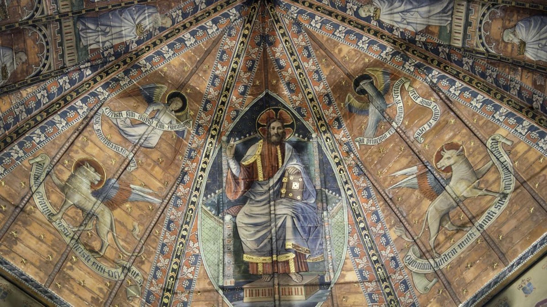 Détail de fresque à l’intérieur de l’église Saint-Antoin l’Ermite à Pépinster