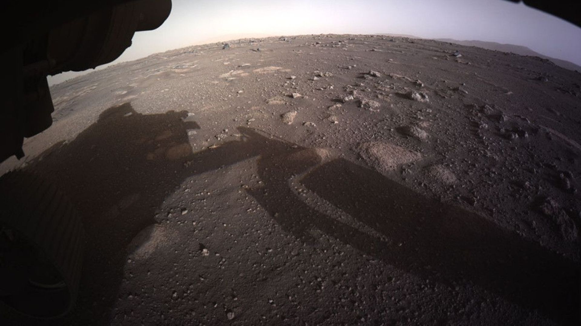 L'une des premières images envoyées de Mars par Perseverance.