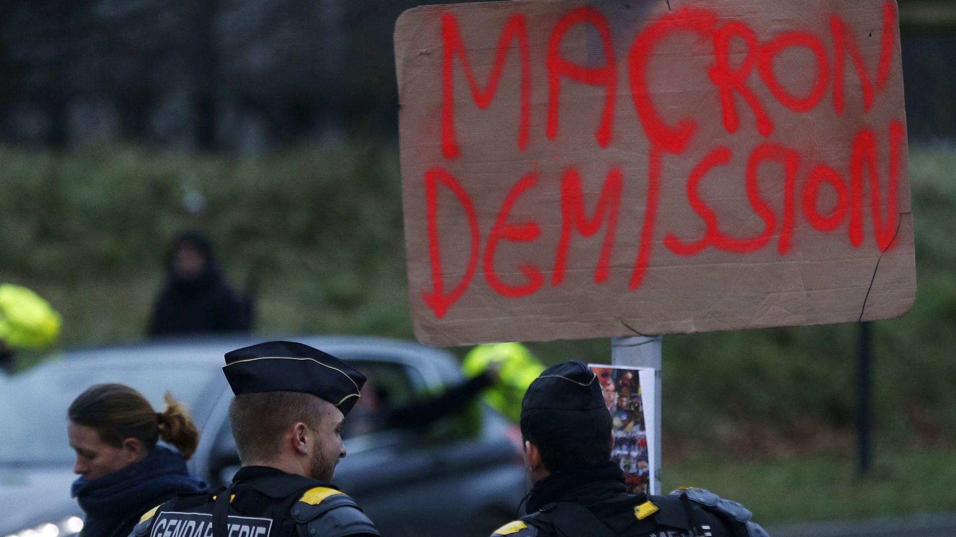 La motion de destitution contre Emmanuel Macron déclarée irrecevable à l'Assemblée