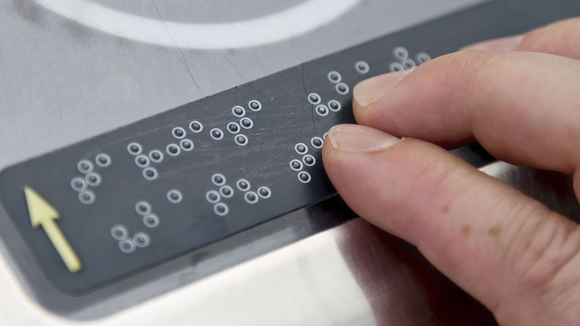 Barrette braille (illustration).