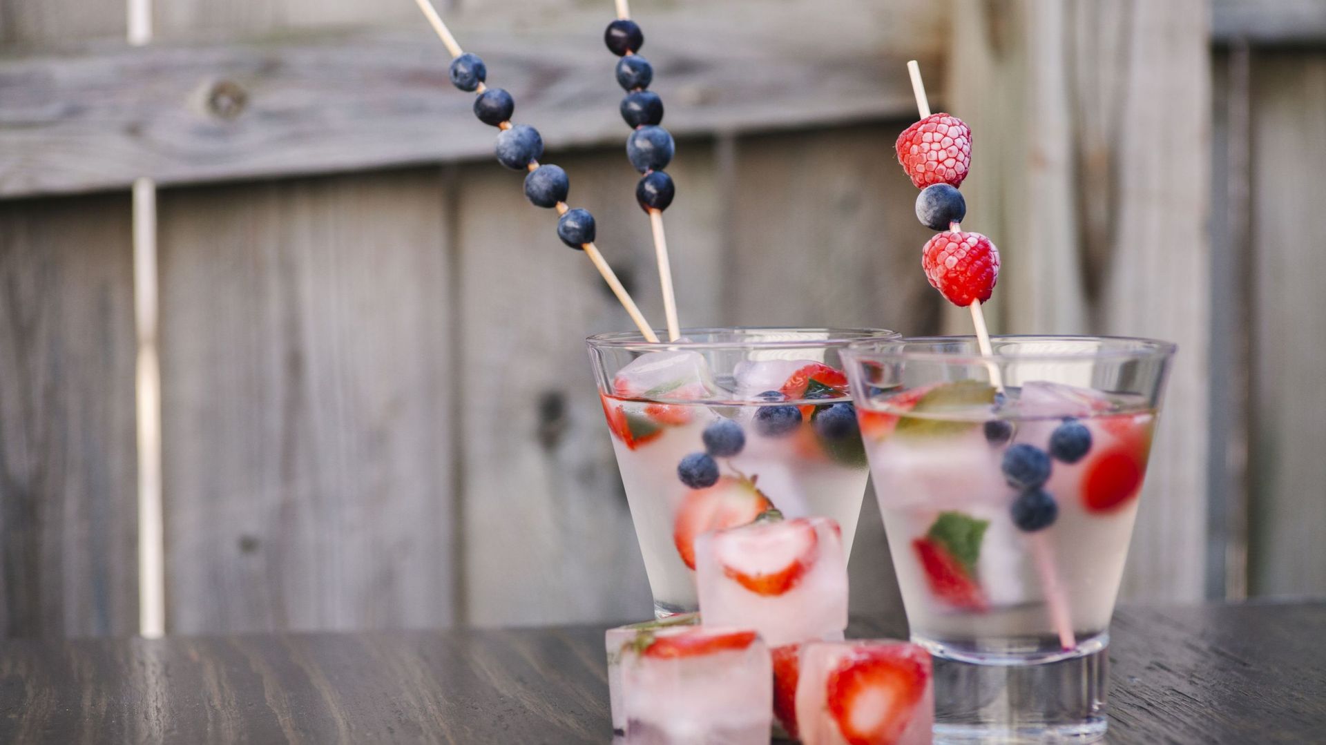 6 astuces pour égayer vos boissons durant l'été