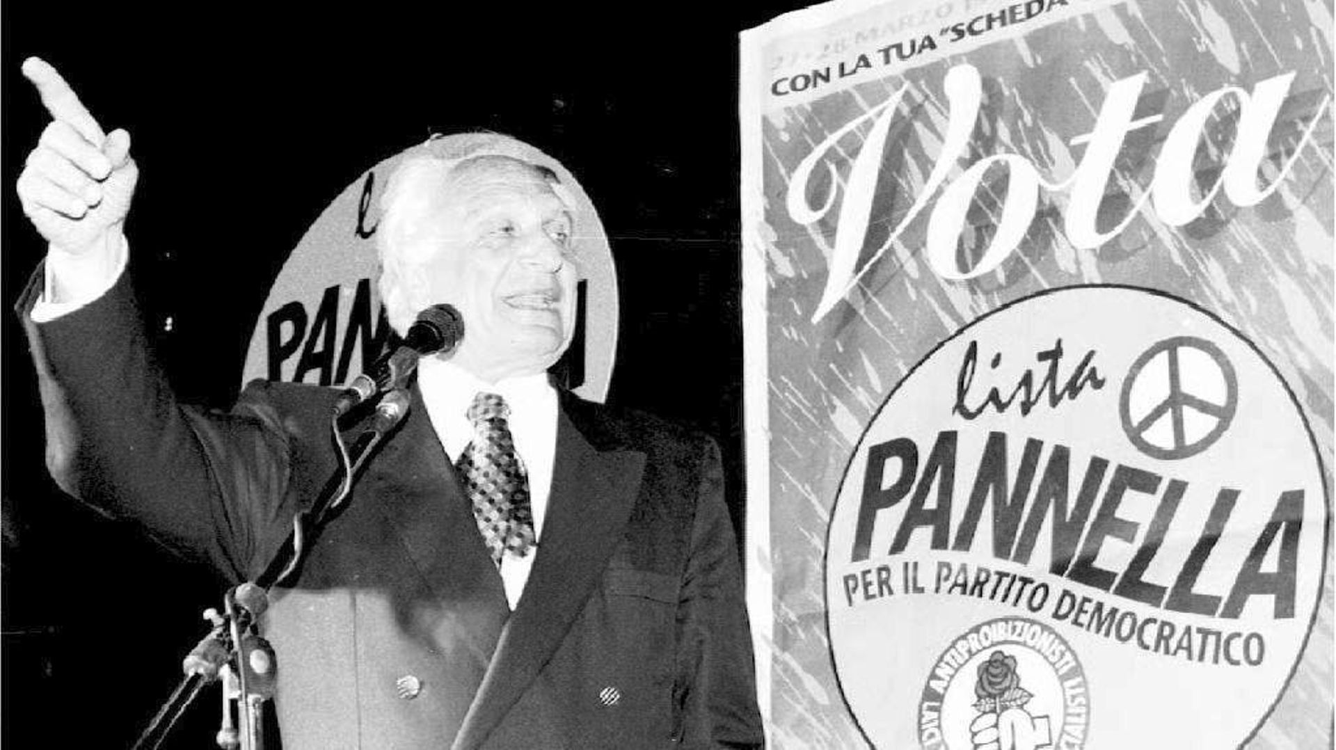 Marco Pannella en campagne en 1994 