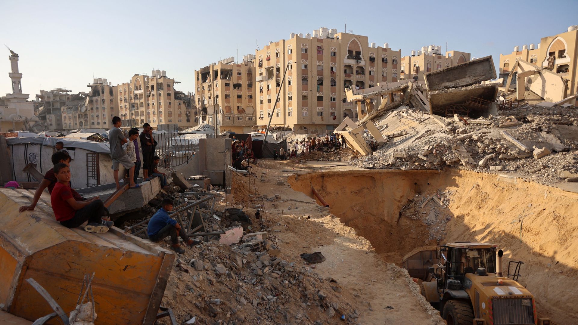 Cessez-le-feu menacé à Gaza : Israël frappe Rafah après une attaque du Hamas, selon les médias israéliens