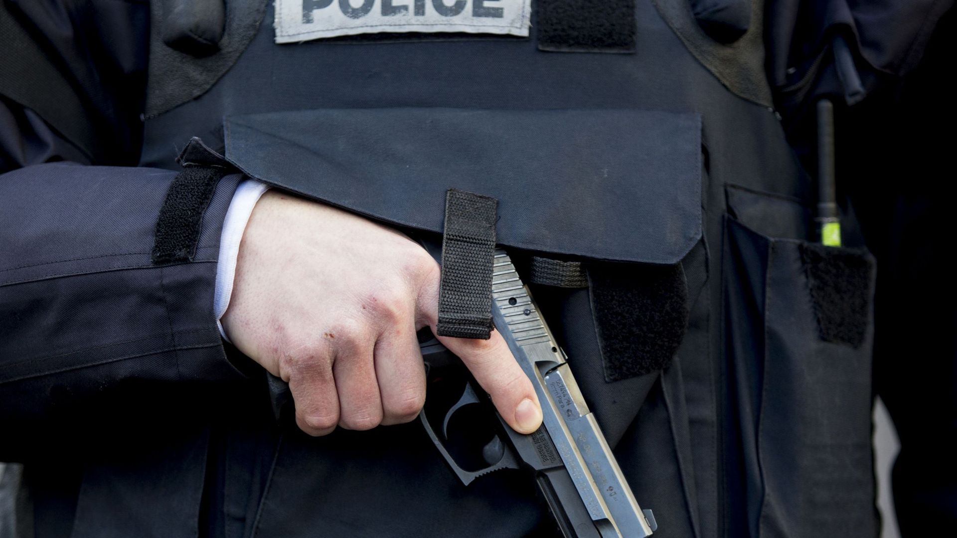 France: un homme enlevé par un groupe de jeunes dans l'attaque d'un bus à Orly