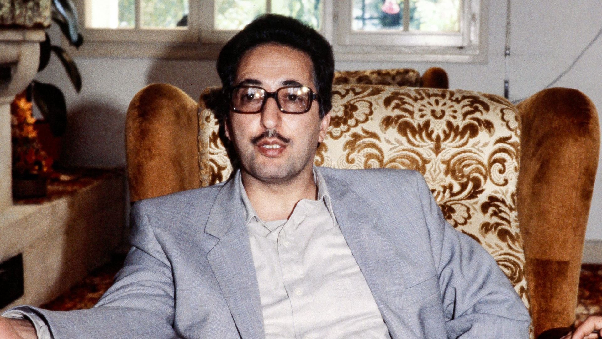 Abolhassan Banisadr à Auvers-sur-Oise, le 19 août 1981.