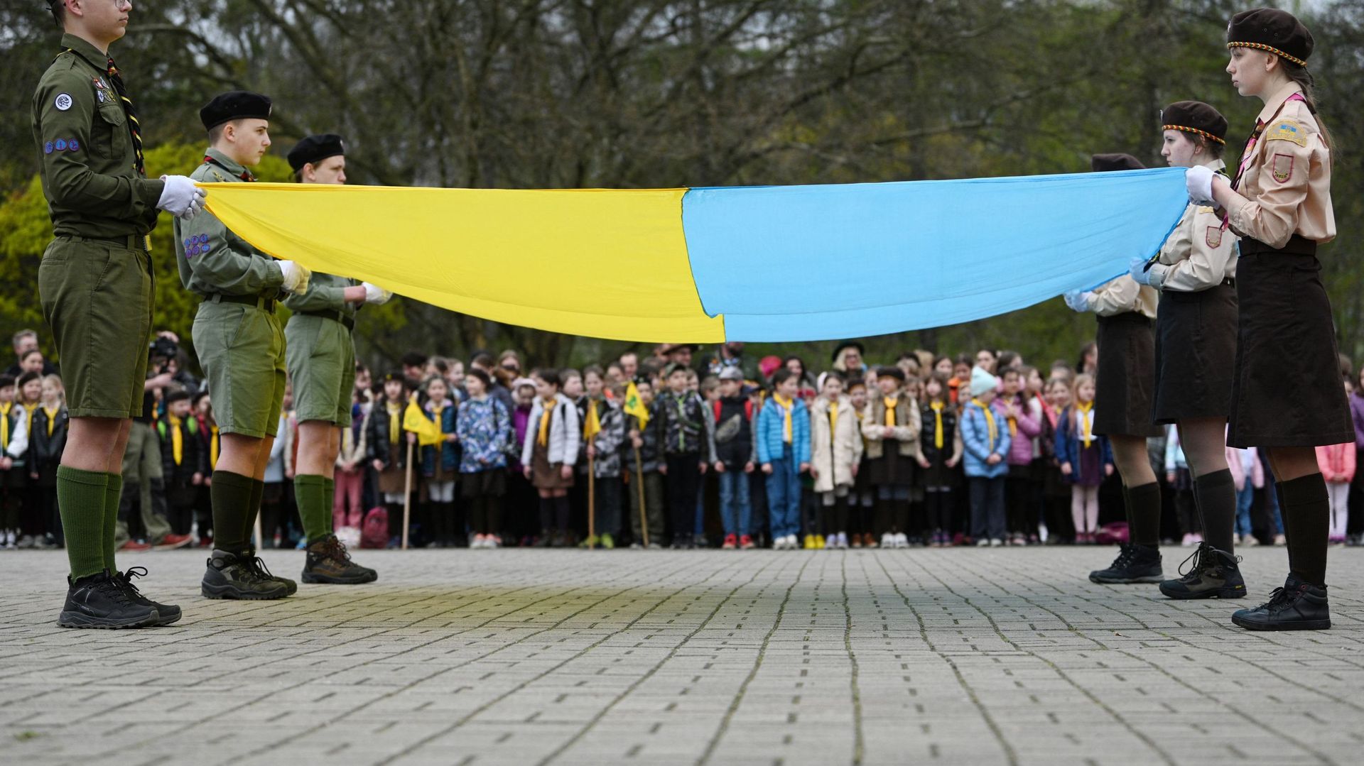 Les scouts d’Ukraine ont organisé une cérémonie marquant le 111e anniversaire de la fondation de leur organisation (Plast) à Lviv, dans l’ouest du pays