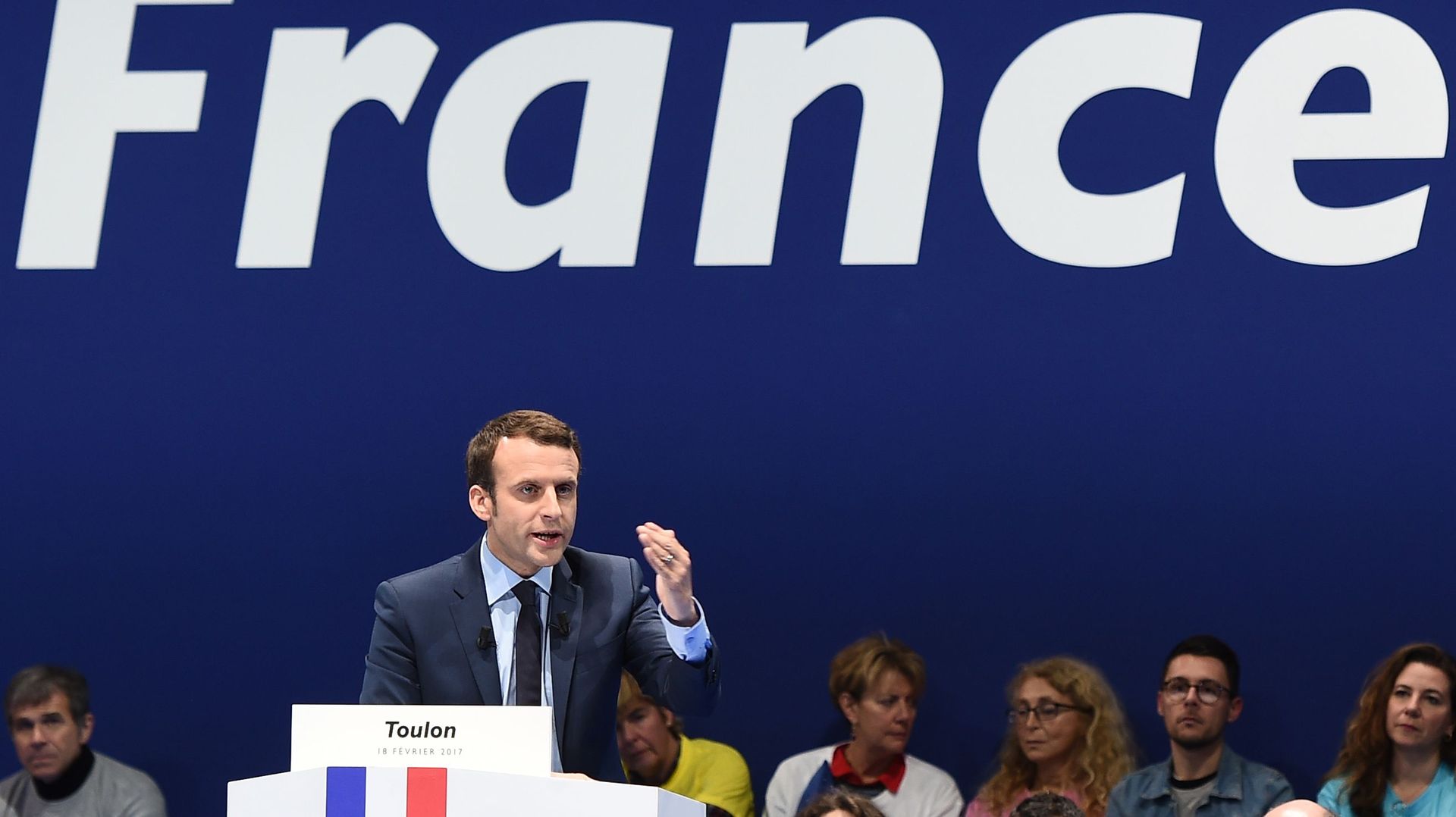 La colonisation "crime contre l'humanité": le candidat Macron paraphrase de Gaulle 