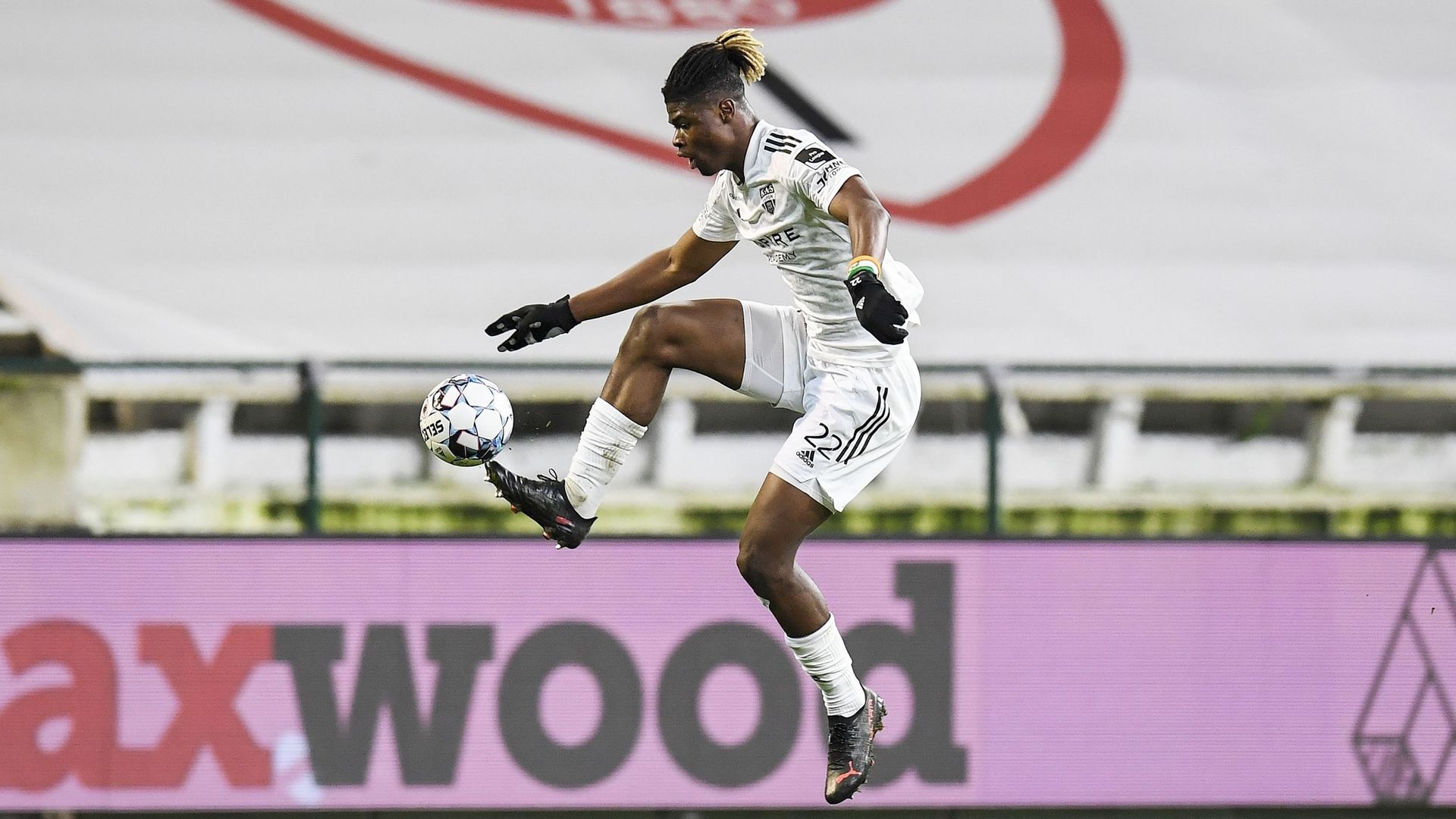 Emmanuel Agbadou (Eupen) sur le Gril : "L'Ukraine ? J'ai vu des charniers de cadavres en Côte d'Ivoire..."