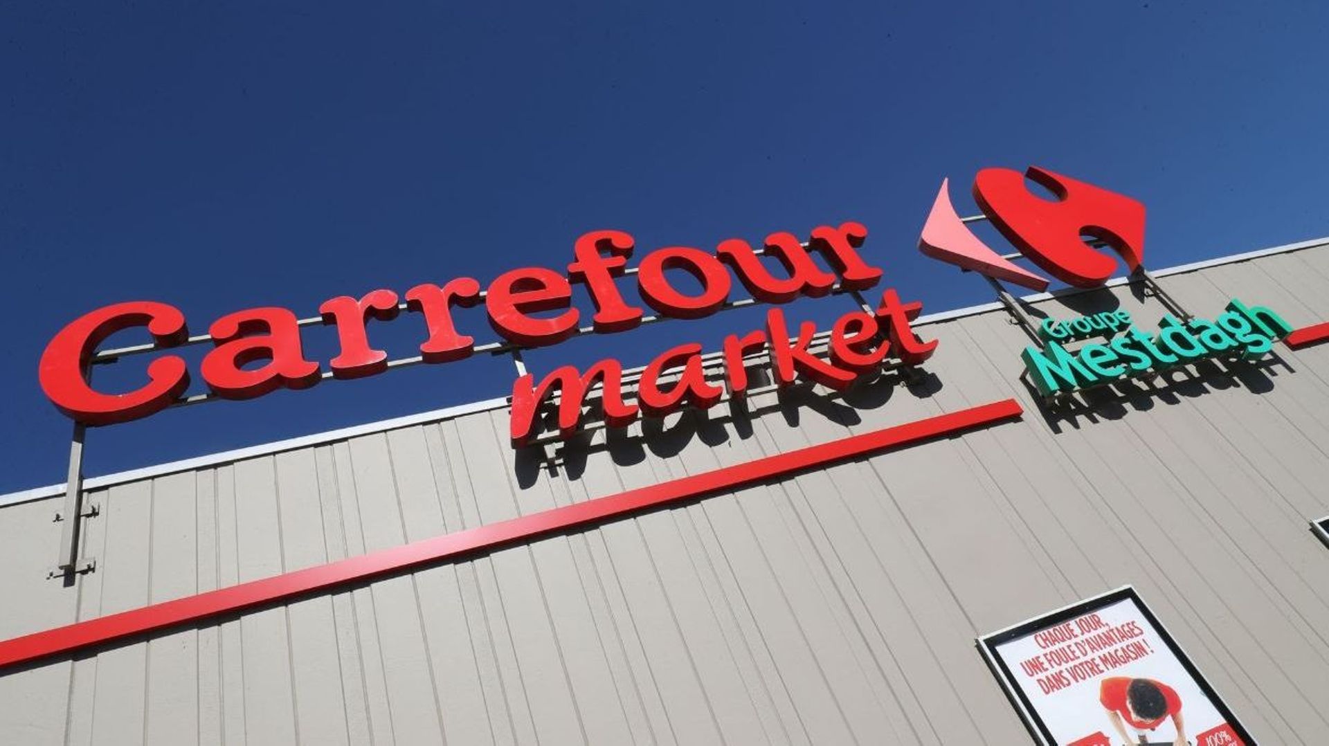 Quarante-deux magasins Carrefour Market (Mestdagh) sur quarante-neuf sont en grève en Wallonie et à Bruxelles ce jeudi.