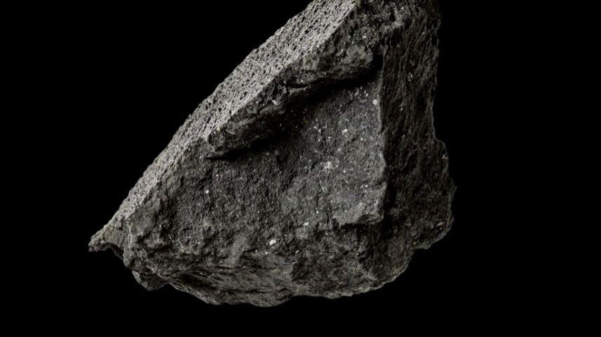 Une météorite rare tombée en Angleterre pourrait contenir des informations sur la formation de la vie