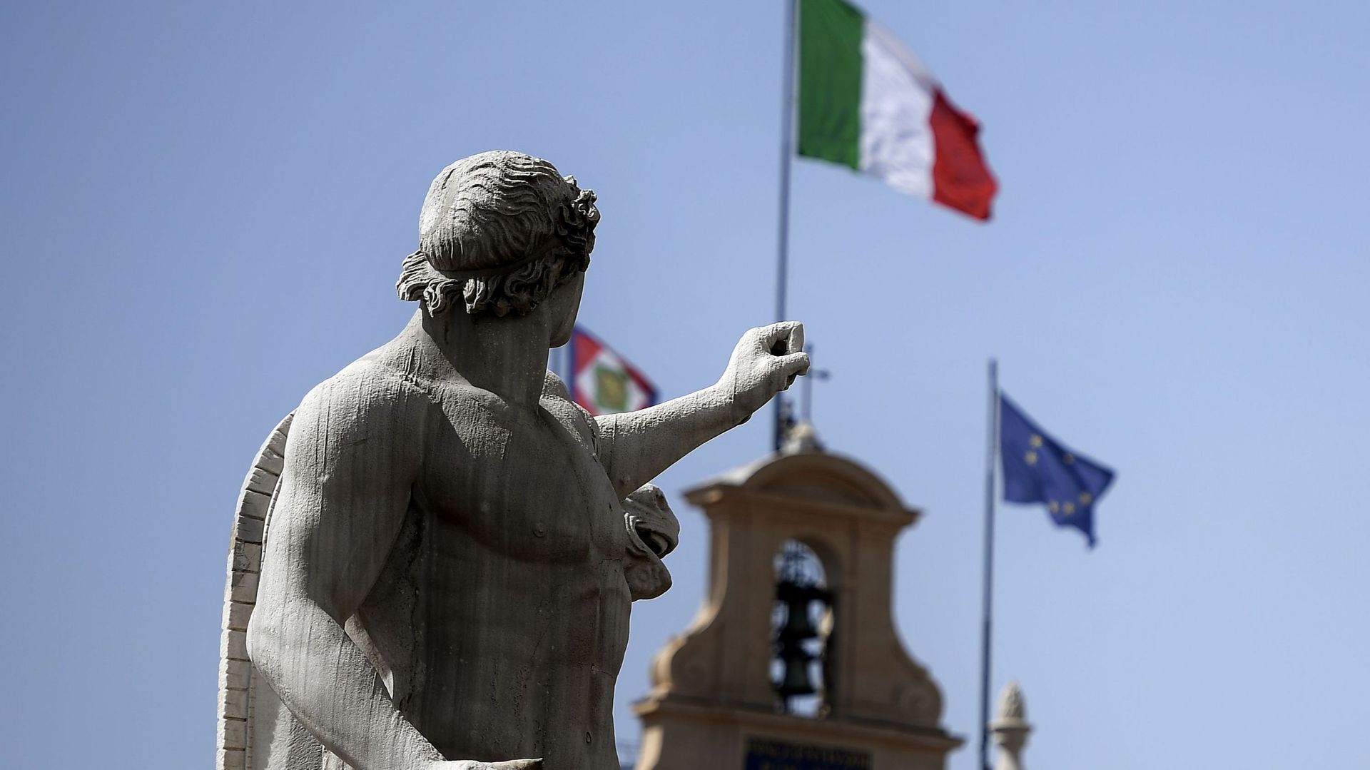 En Italie, la crise politique devient économique, y a-t-il un risque pour la zone euro?