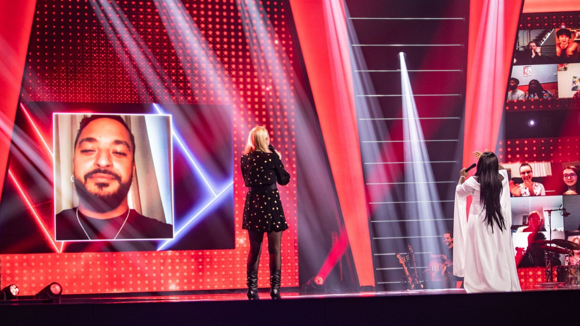 The Voice Belgique Slimane fait une apparition surprise et nous donne une très bonne nouvelle