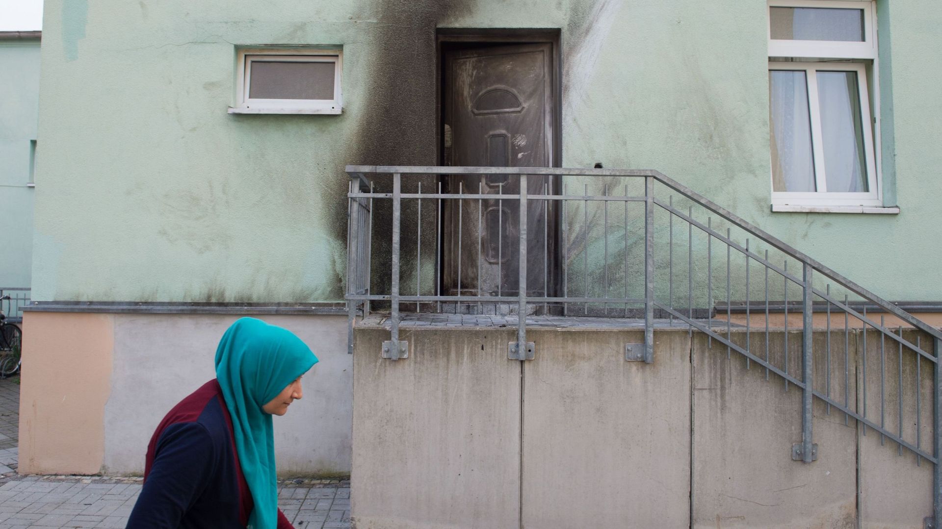 Allemagne deux attentats à la bombe à Dresde, une mosquée visée rtbf.be