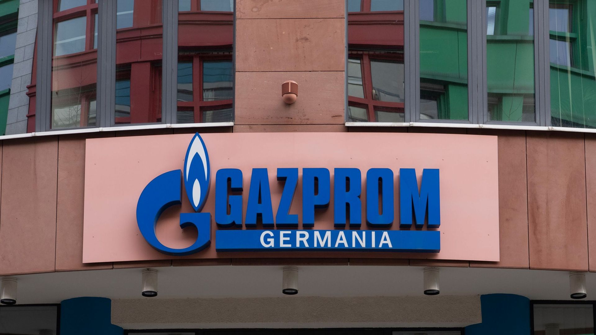 L'allemagne prend le contrôle de la filiale allemande de Gazprom.