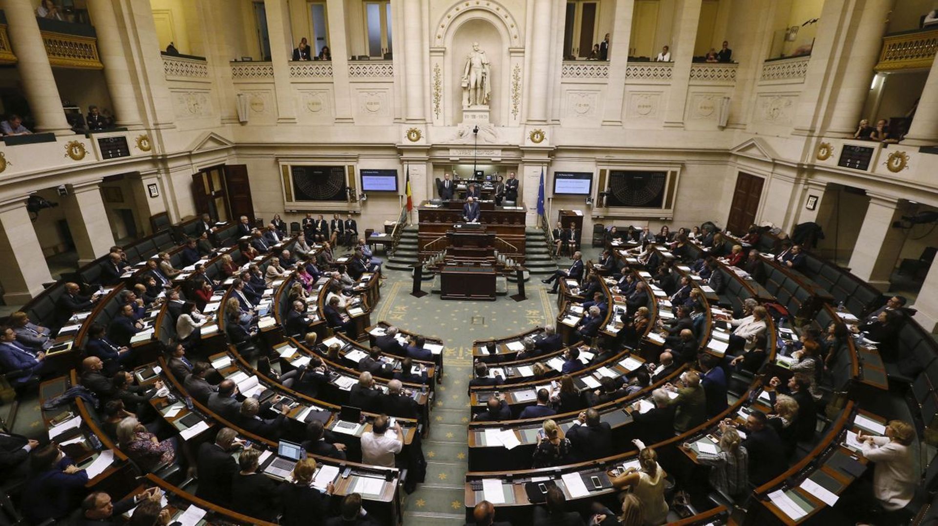 Sexisme en politique belge: les travers des travées parlementaires 