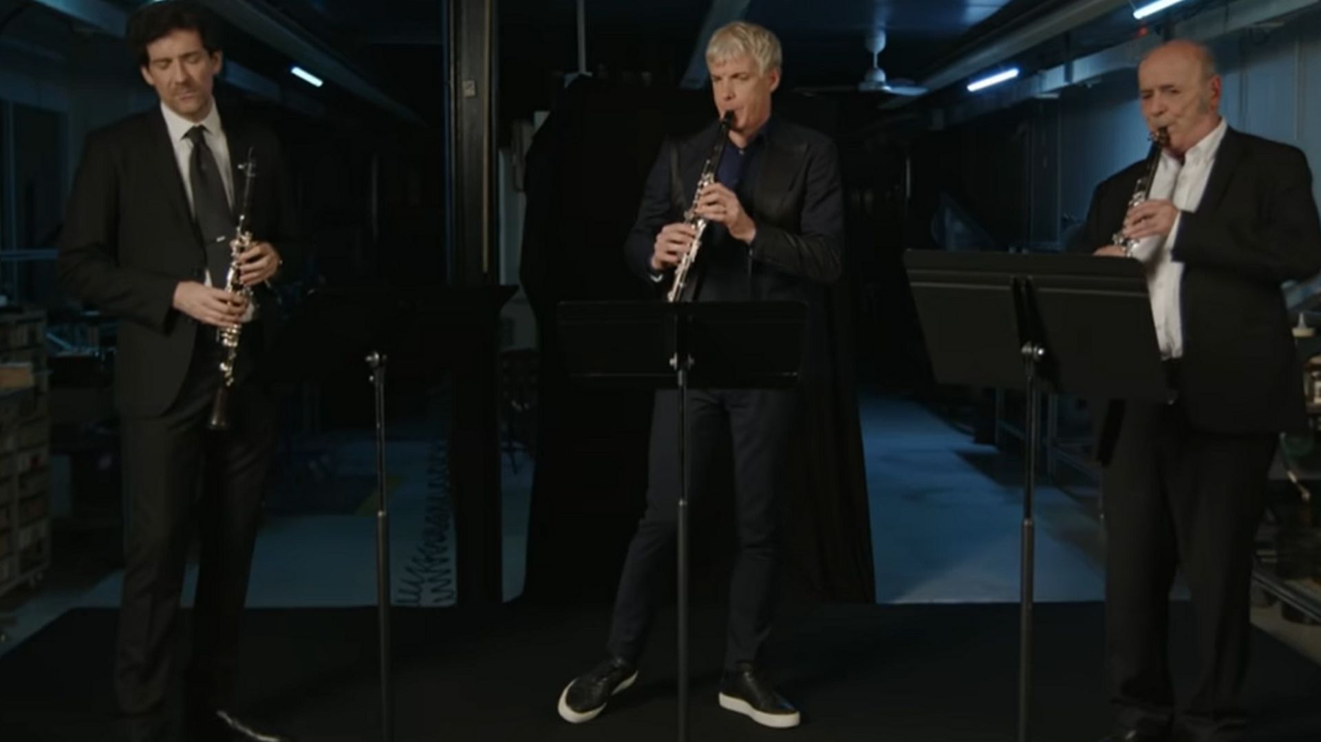 Nicolas Baldeyrou présente un nouveau modèle de clarinette de Buffet-Crampon sur sa chaîne YouTube