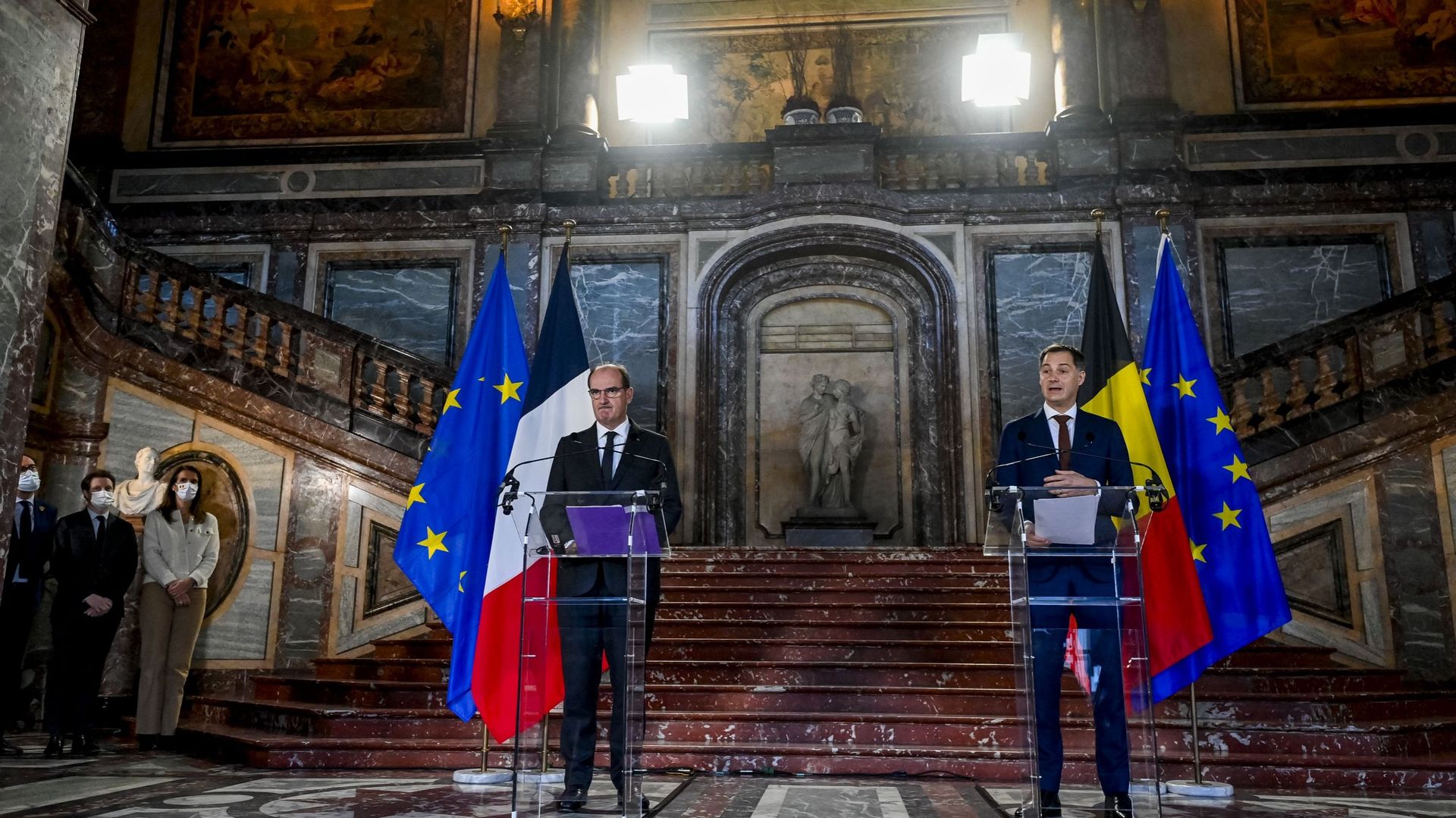 Louée par les autorités des deux pays, comme ce fut le cas le 22 novembre par les premiers ministres, l’image de la coopération franco-belge est ternie.