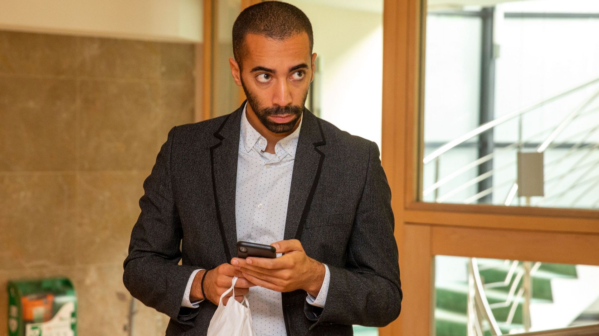 Pour le nouveau secrétaire d'Etat à l'Asile et à la Migration, Sammy Mahdi : "Il y aura des centres fermés supplémentaires"