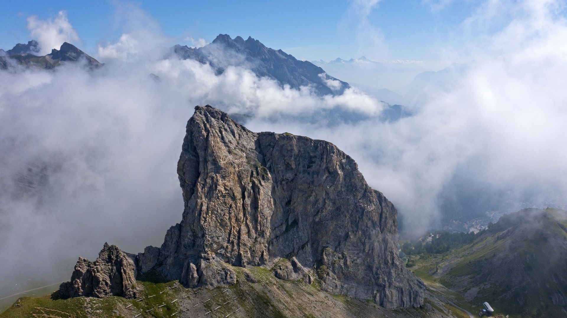 Paysage de montagne à couper le souffle au sommet de Six Armaille, Alpes bernoises, Ovronnaz, Valais, Suisse