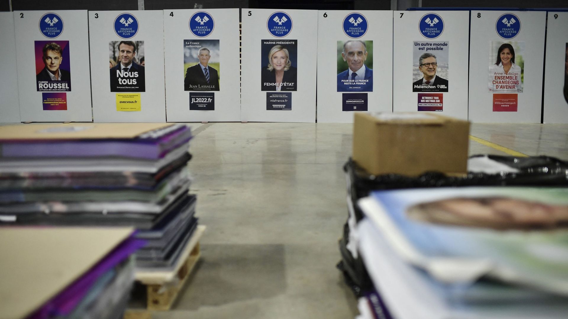 Election présidentielle en France : meetings tous azimuts pour les candidats à 14 jours du premier tour