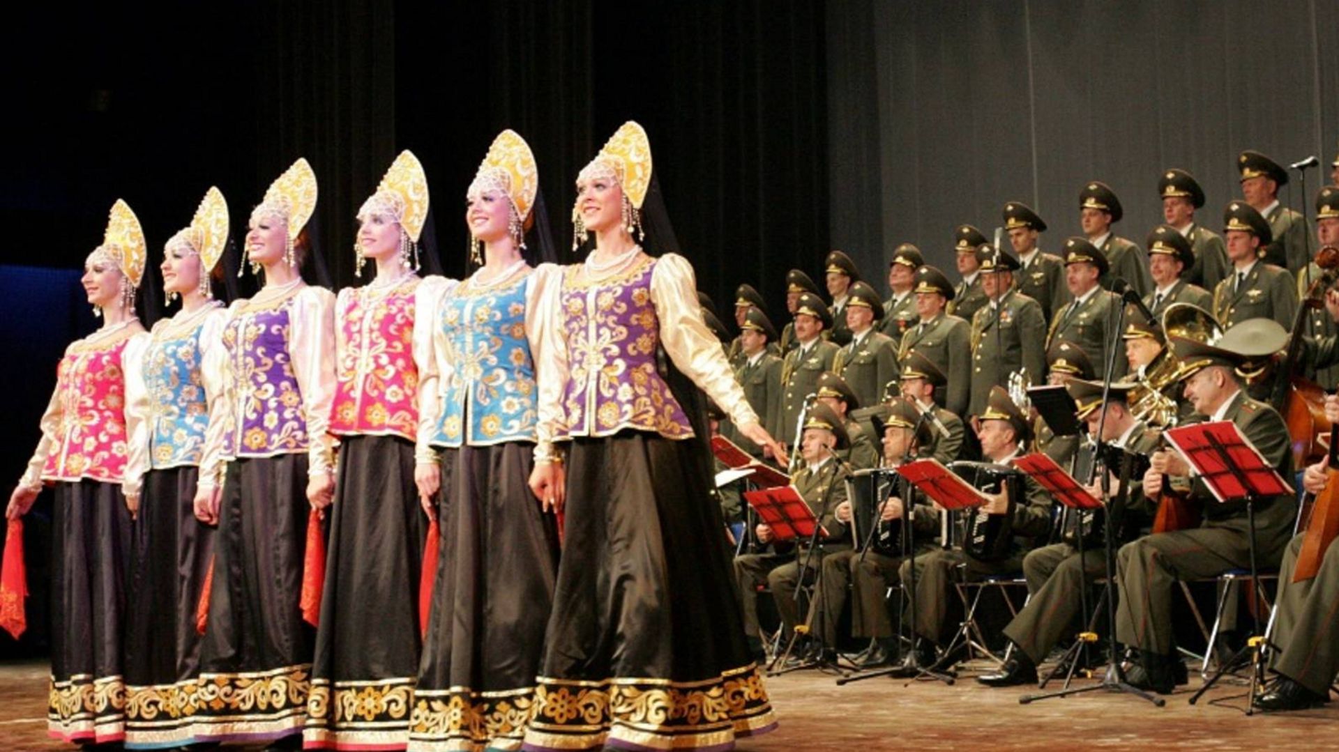 Les Choeurs de l'Armée Rouge, symbole de la Russie à l'étranger
