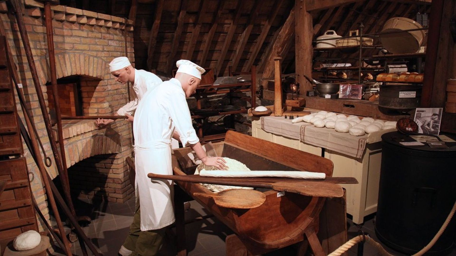 Reconstitution d’un atelier de boulangerie au Musée du château de Harzé.