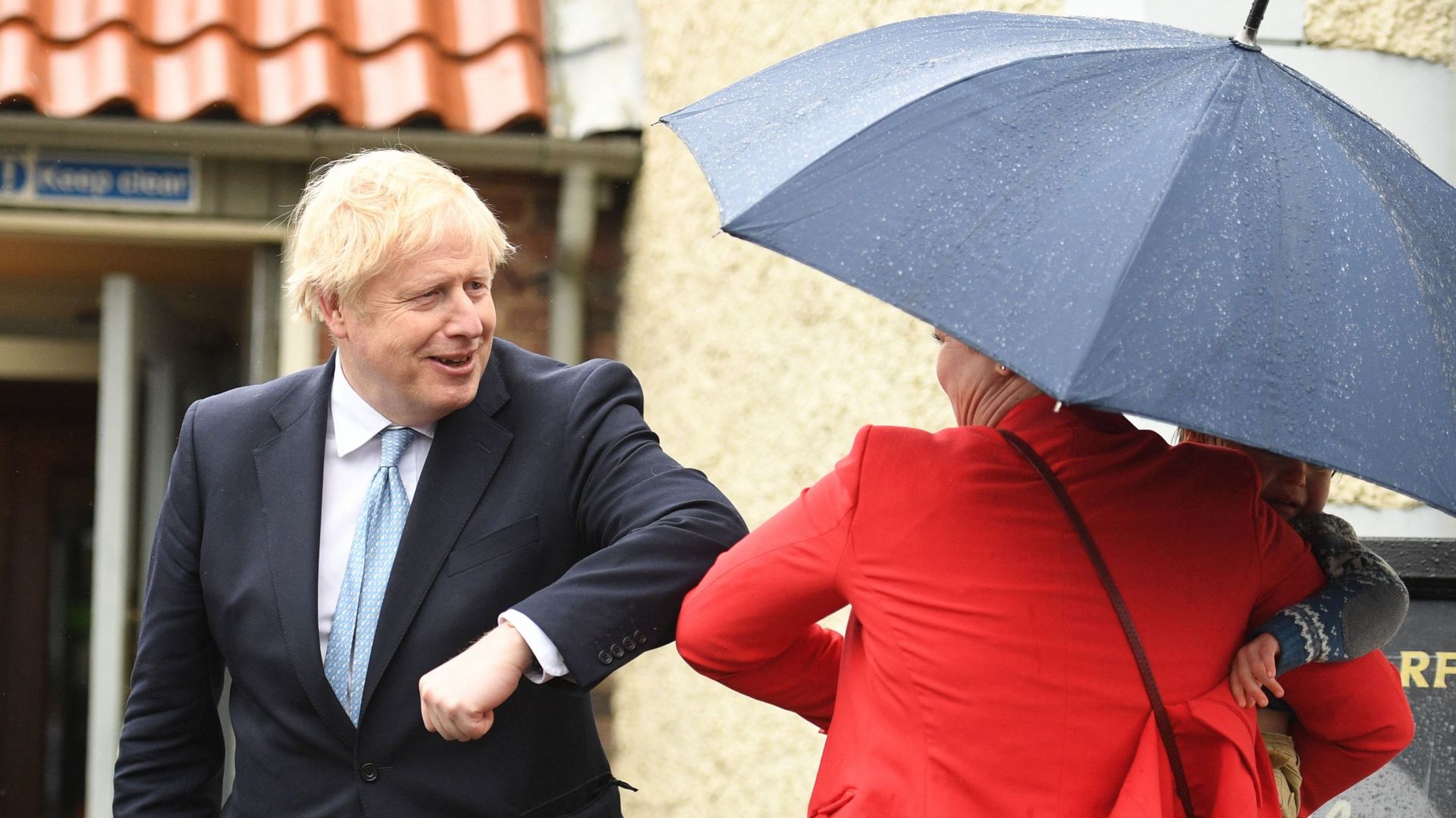 Elections locales au Royaume-Uni: Des résultats "très encourageants" pour Boris Johnson