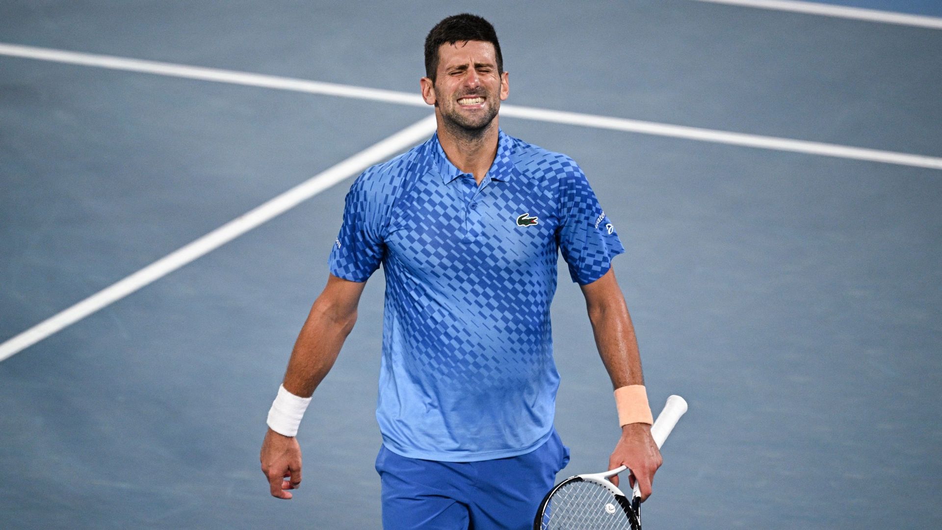 Novak Djokovic a remporté son dixième Open d’Australie alors qu’il souffrait d’une blessure.