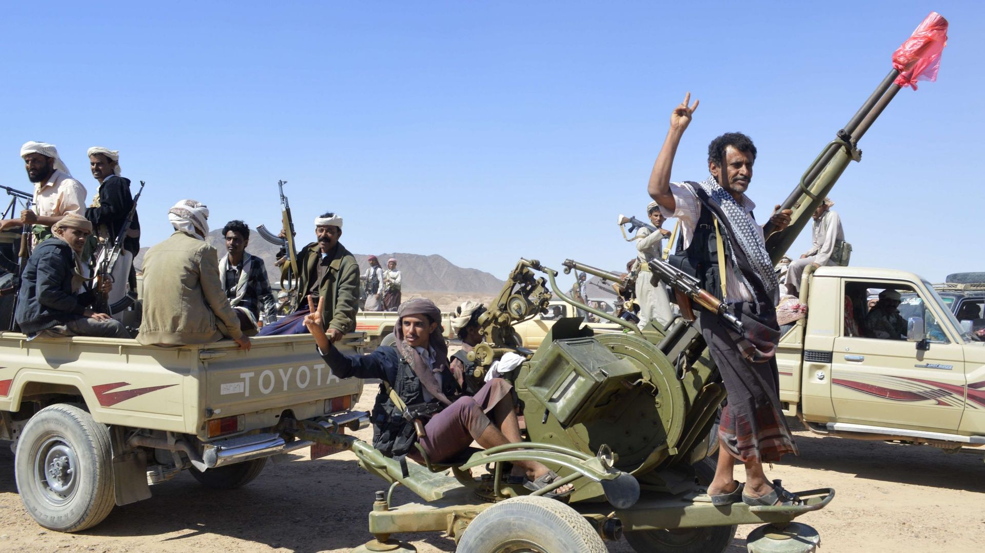 Des combattants de la tribu Awlaki forment une "armée populaire" dans leur province du sud du Yémen.