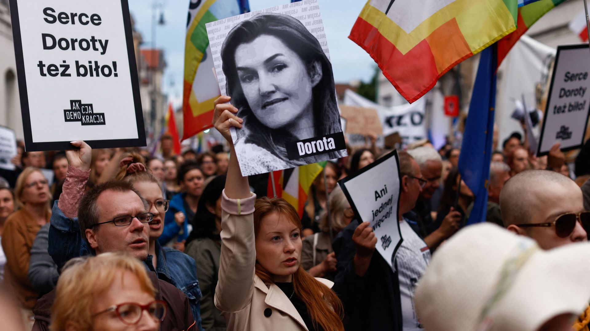 Thousands of Poles Protest Against Restrictive Anti-Abortion Law After Pregnant Woman’s Death