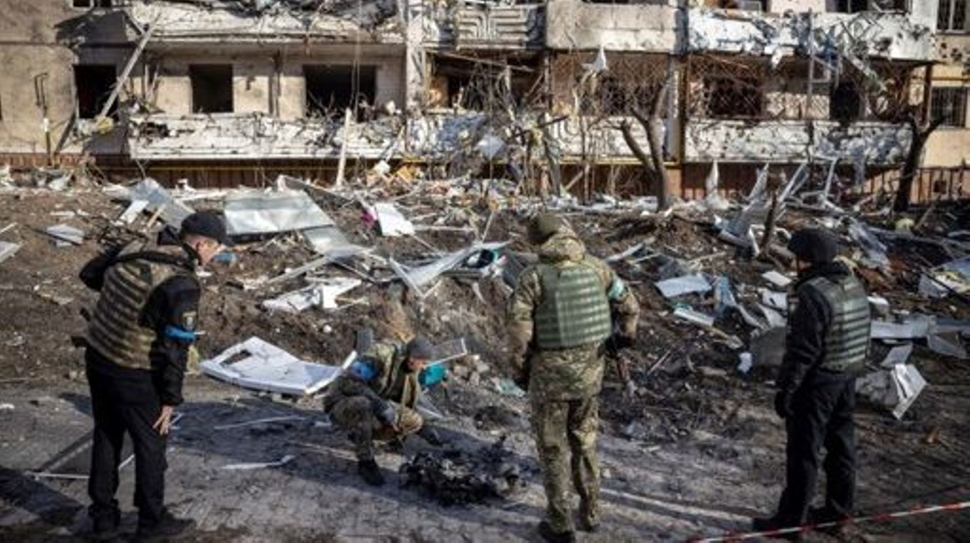 Frappes russes sur le centre de l'Ukraine: trois morts, dont un militaire