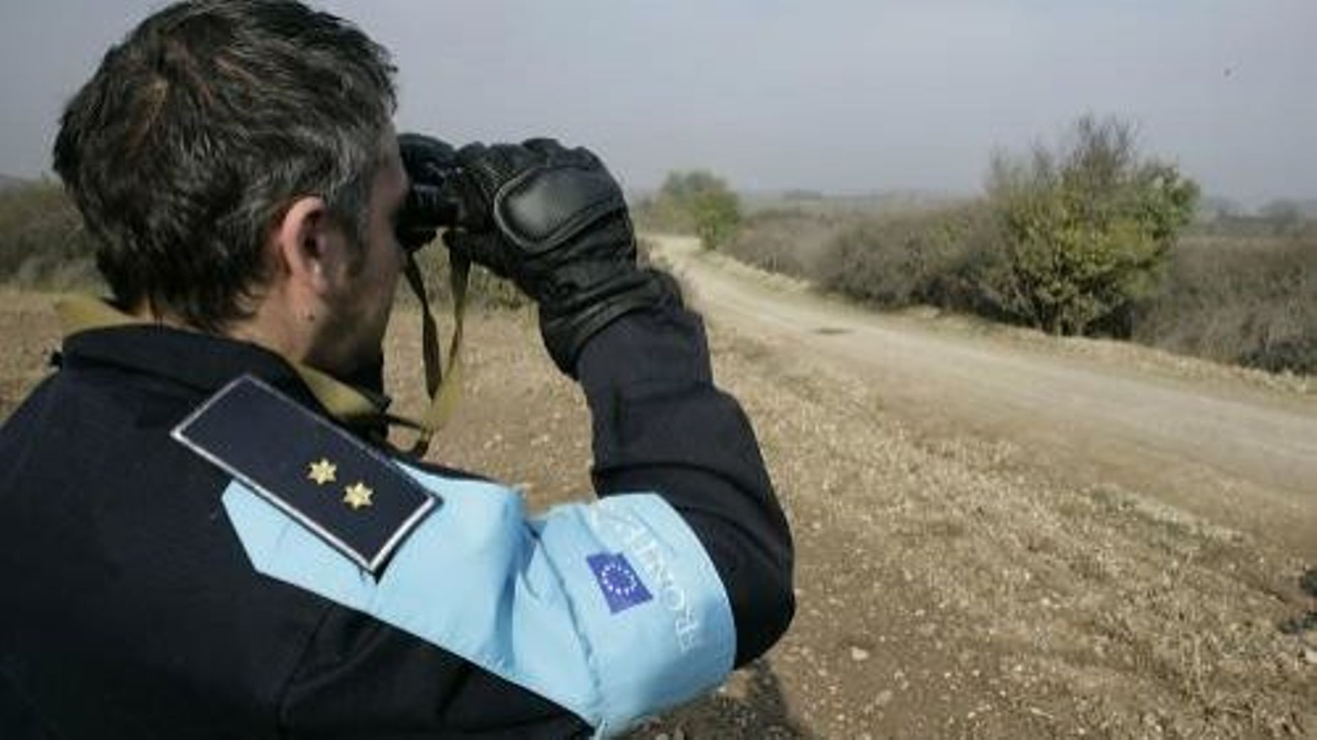 Ces héros du quotidien: les hommes et les femmes de Frontex
