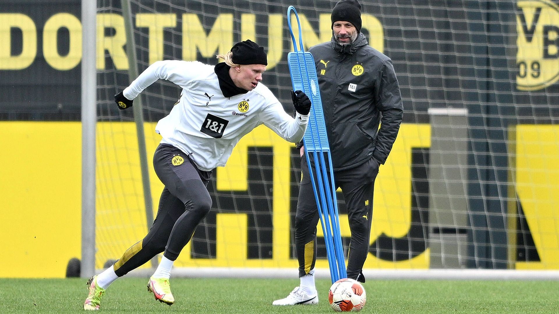 Erling Haaland a repris l'entraînement avec Dortmund ce lundi. 