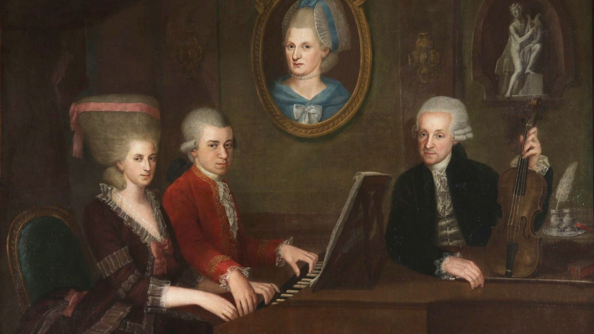 Maria Anna Mozart et Wolfgang Mozart jouant du clavecin, accompagné·e·s par leur père Leopold. Tableau de Johann Nepomuk della Croce, vers 1780.