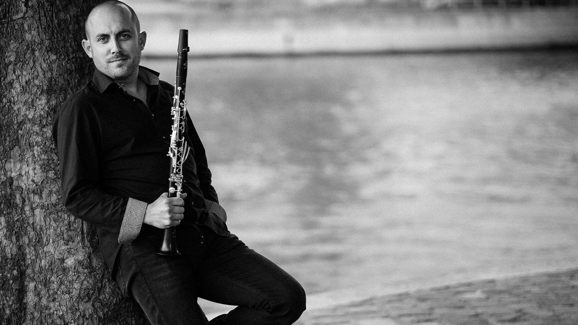 Jean-Luc Votano et l'Orchestre Philharmonique Royal de Liège : l'exploration des concertos contemporains pour clarinette