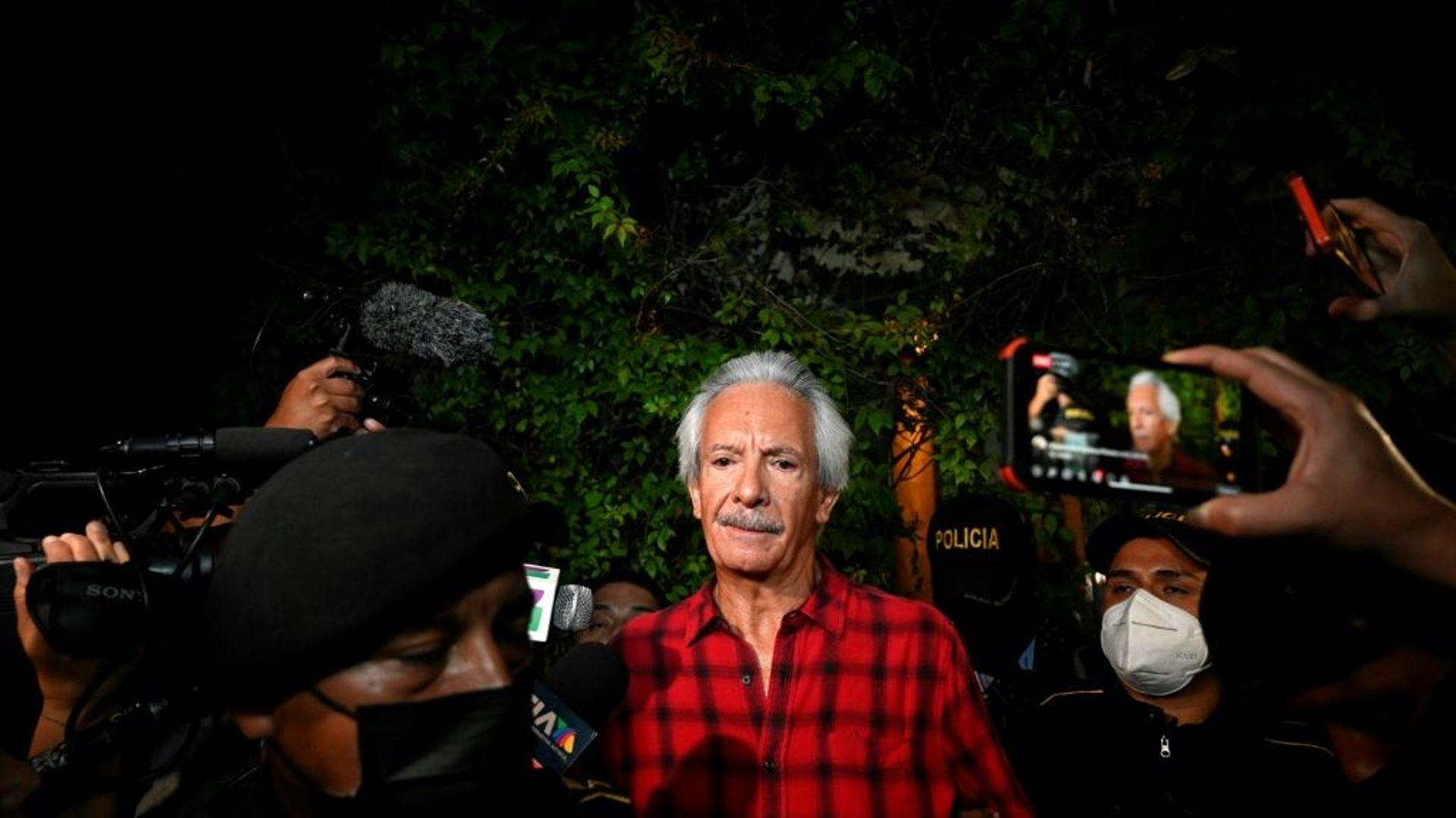 Le journaliste guatémaltèque José Rubén Zamora, fondateur du quotidien El Periódico, après son arrestation, le 29 juillet 2022 à Guatemala