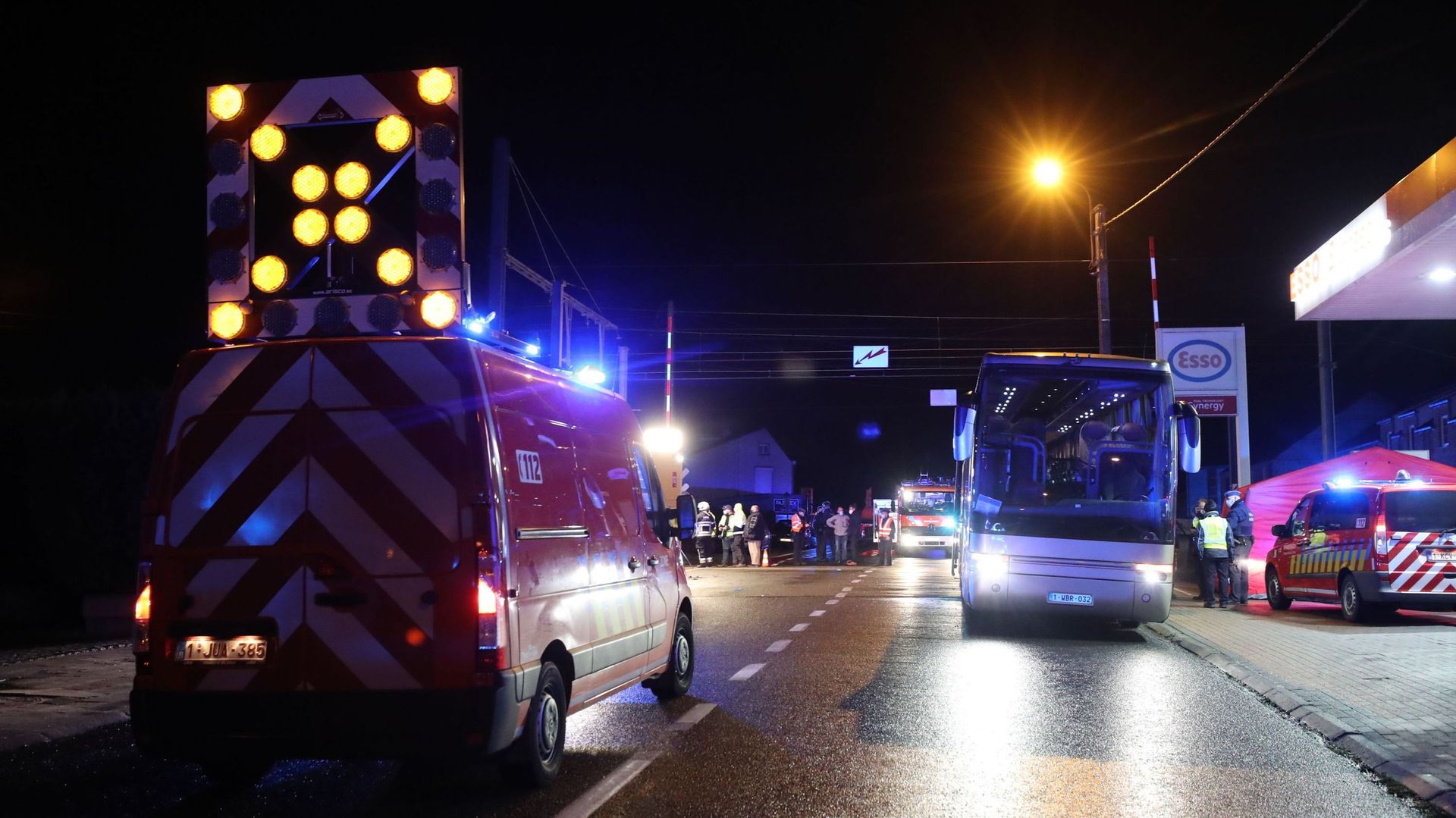 Trois morts dans un accident sur un passage à niveau à Hérinnes